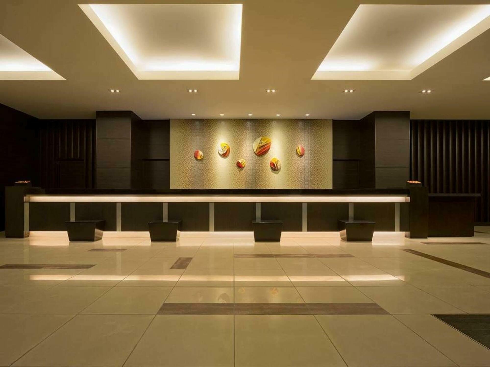 Holiday Inn Osaka Namba By Ihg Εξωτερικό φωτογραφία